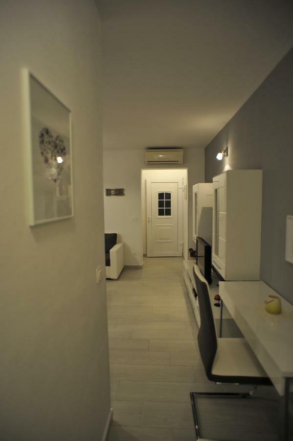 Apartment Stefania Rovinj Exterior foto